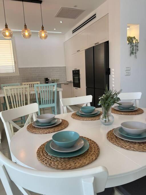 Luz Mansion ~ Lux & Comfy Villa Rishon Leziyyon Exterior photo